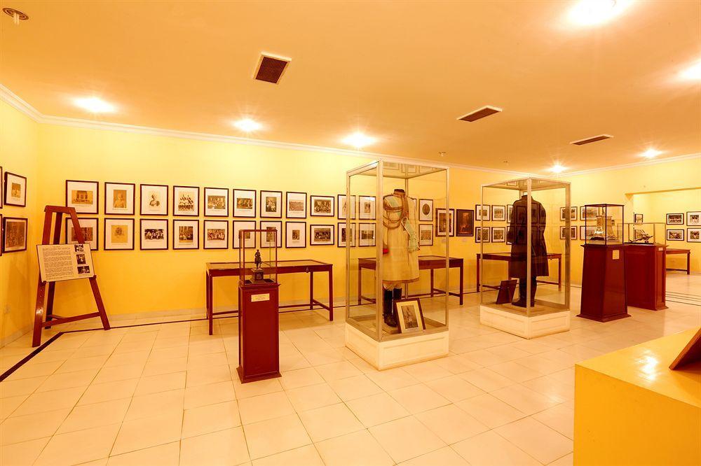 The Lallgarh Palace A Heritage Hotel Bikaner Luaran gambar
