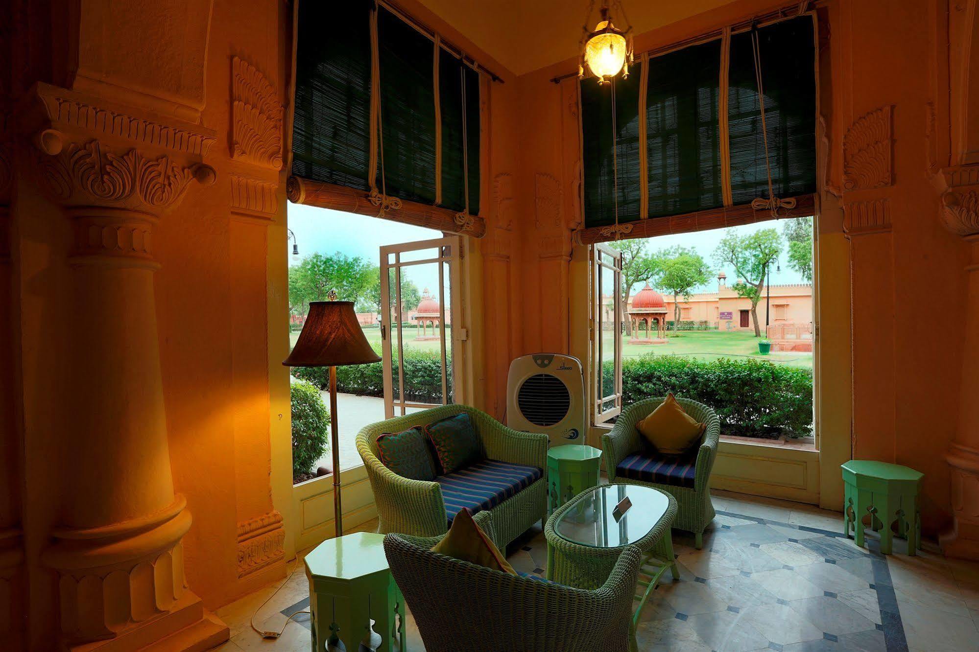 The Lallgarh Palace A Heritage Hotel Bikaner Luaran gambar