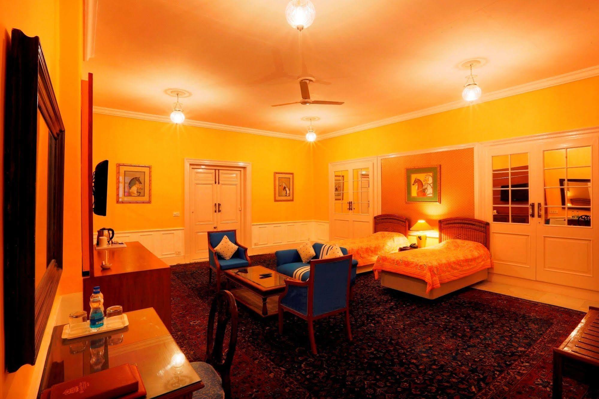 The Lallgarh Palace A Heritage Hotel Bikaner Luaran gambar