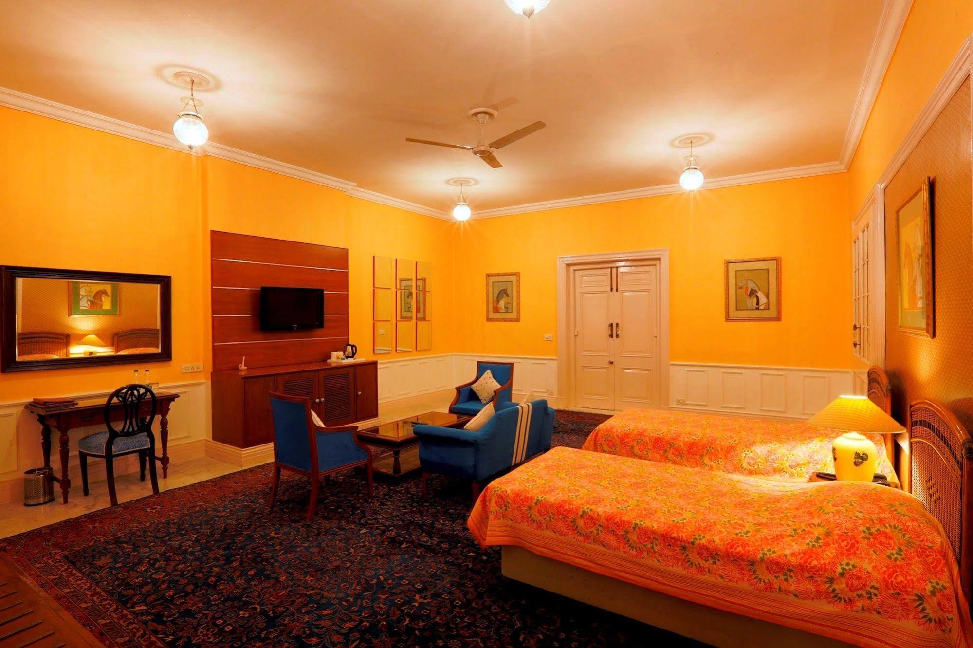 The Lallgarh Palace A Heritage Hotel Bikaner Luaran gambar
