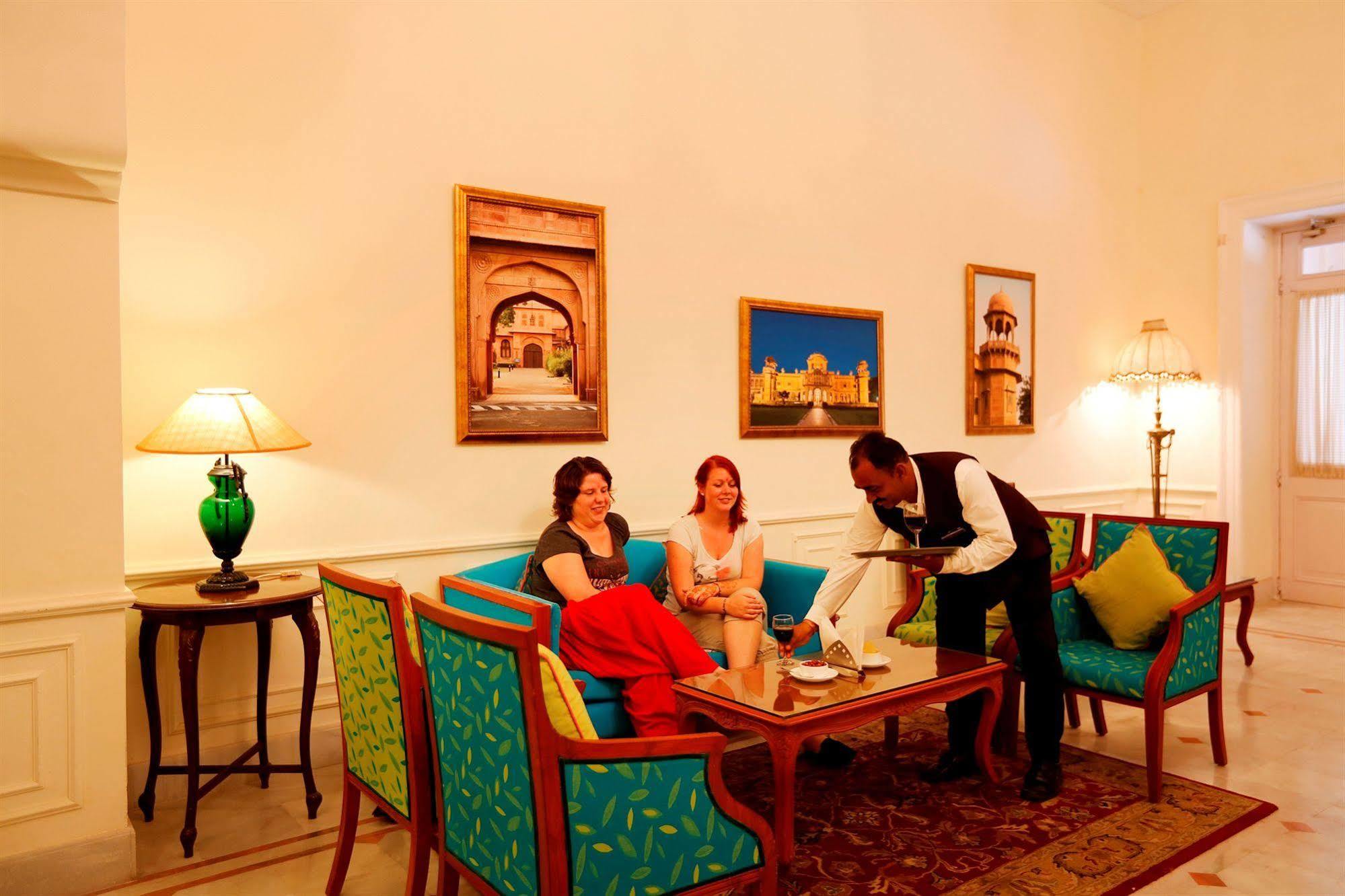 The Lallgarh Palace A Heritage Hotel Bikaner Luaran gambar
